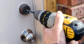 Security Locksmith Services Atlanta, GA 404-479-7859 - 13-Key-Broke-In-Lock